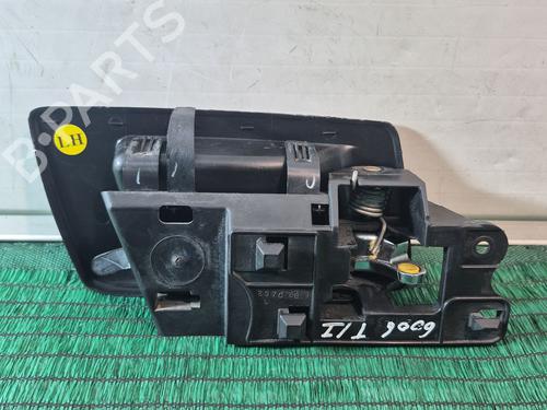 Venstre bak invendig håndtak CADILLAC CTS | BP31013239I15