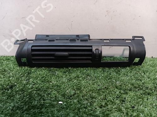 Air vent PEUGEOT 5008 (0U_, 0E_) 1.6 HDi (110 hp) 15944252