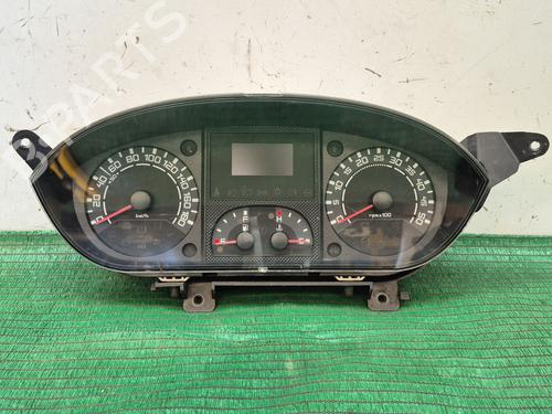 Used Instrument cluster IVECO DAILY IV Van 29L10 V (95 hp) 27806372