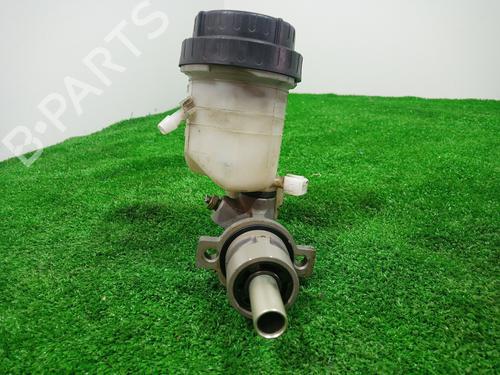 Brake master cylinder VOLVO V40 Estate (645) 1.9 DI | BP13368644M77 