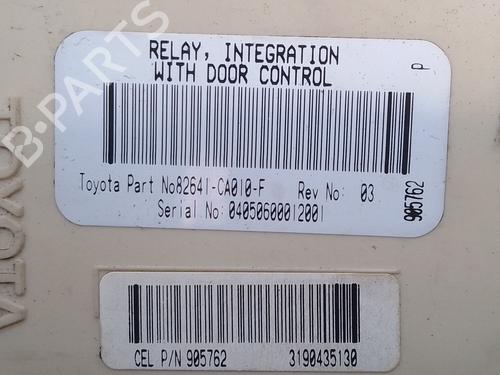 Used Fuse box TOYOTA AVENSIS (_T25_) 2.2 D-4D (ADT251_, ADT251R) (150 hp) 17921077
