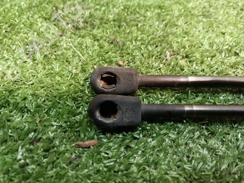 Tailgate lift support FORD FIESTA V (JH_, JD_) 1.4 TDCi | BP16362270C138 