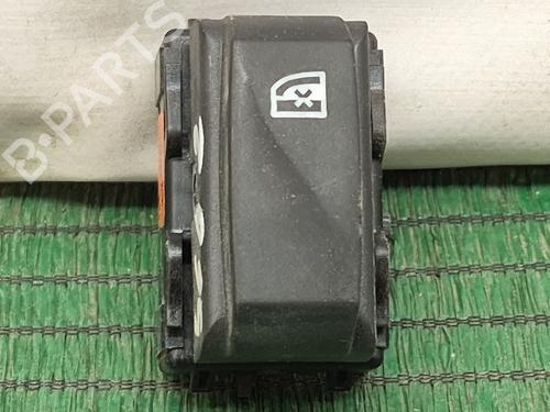 Used Switch DACIA SANDERO II TCe 90 (B8M1, B8MA, B8AC) (90 hp) 28380765