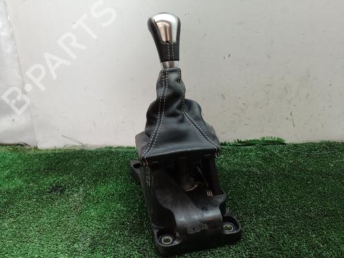 Gear lever FORD FOCUS III 1.6 TDCi | BP22977779M90 