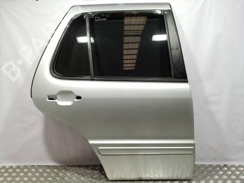 Used Right rear door MERCEDES-BENZ M-CLASS (W163) ML 400 CDI (163.128) (250 hp) 9217027