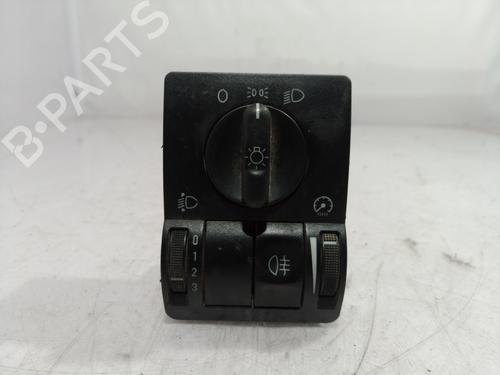Used Headlight switch OPEL COMBO Box Body/MPV 1.7 DTI 16V (75 hp) 9536747