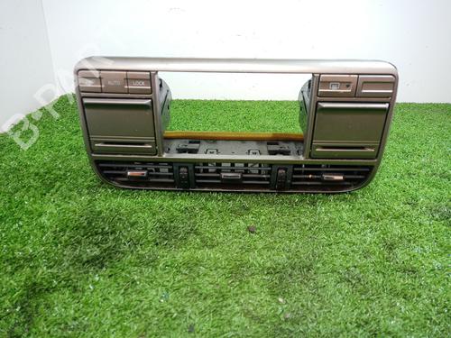 Used Air vent NISSAN X-TRAIL I (T30) [2001-2013]  17117323