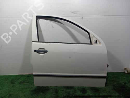 Used Right front door SKODA FABIA I (6Y2) 1.4 (60 hp) 13694641