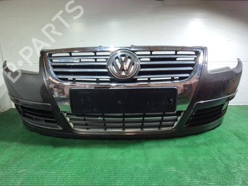 Used Front bumper VW PASSAT B6 Variant (3C5) 1.9 TDI (105 hp) 31112546