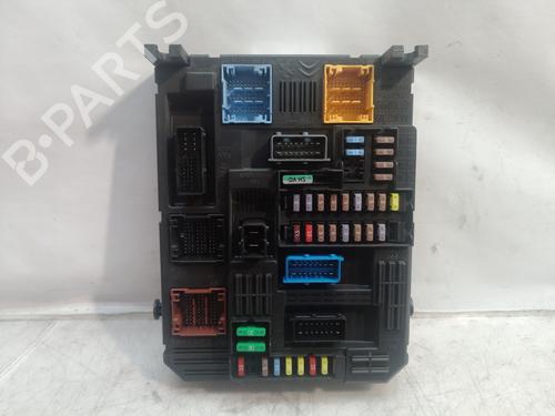 Used Fuse box PEUGEOT 308 SW II (LC_, LJ_, LR_, LX_, L4_) 1.5 BlueHDi 130 (131 hp) 10750766