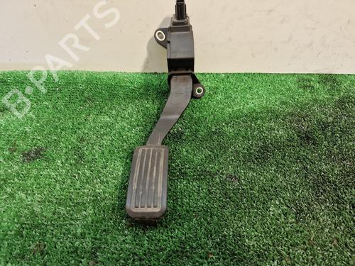 Used Pedal TOYOTA YARIS (_P9_) 1.3 VVT-i (SCP90_, SCP90R) (87 hp) 14361955