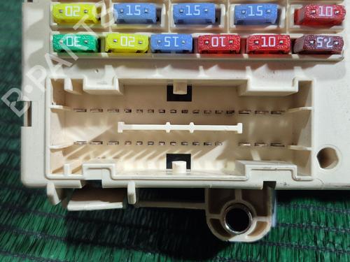 Fuse box ALFA ROMEO GT (937_) 1.9 JTD (937CXN1B) | BP36324762E1 - Image 7