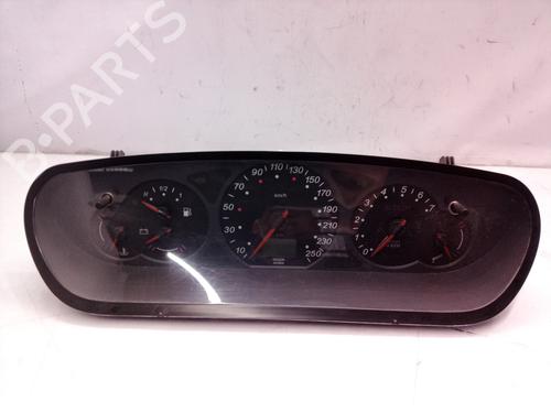 Cockpit CITROËN C5 I (DC_) [2001-2005]  8837001