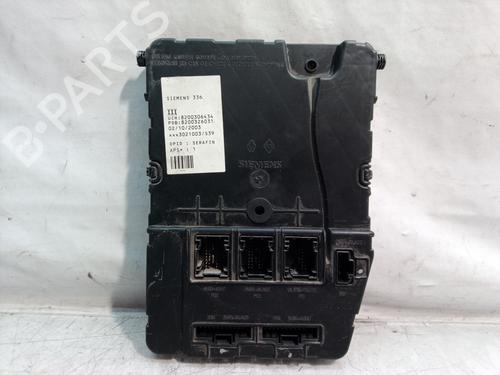Used Fuse box RENAULT MEGANE II (BM0/1_, CM0/1_) 1.5 dCi (BM0F, BM0T, BM2B, CM0F, CM0T) (82 hp) 10051019