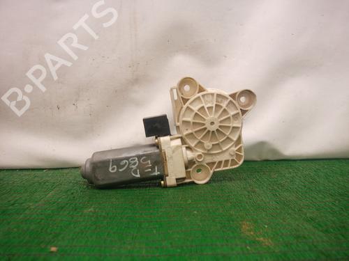 Used Right rear window motor MERCEDES-BENZ E-CLASS (W211) E 220 CDI (211.006) (150 hp) 26978662
