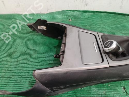 Middle console BMW 1 (E87) 118 d | BP24149048I22 