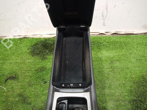 Middle console MERCEDES-BENZ C-CLASS Coupe (CL203) C 200 Kompressor (203.745) | BP17648333I22 