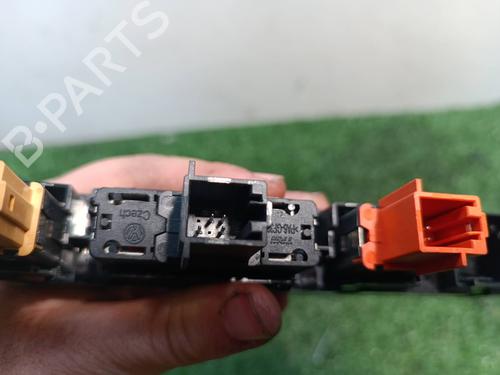 Warning switch VW TOUAREG (7P5, 7P6) 3.0 V6 TDI | BP15984620I22 