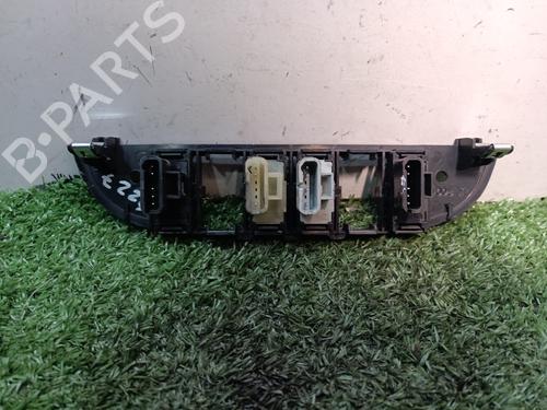 Switch MERCEDES-BENZ M-CLASS (W163) ML 400 CDI (163.128) | BP16298979I30 
