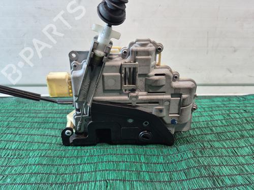 Rear right lock VW PASSAT B6 Variant (3C5) 1.9 TDI | BP30853479C99