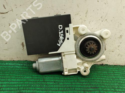 Left front window motor VOLVO S40 II (544) 2.0 D | BP30279636E21 - Image 2