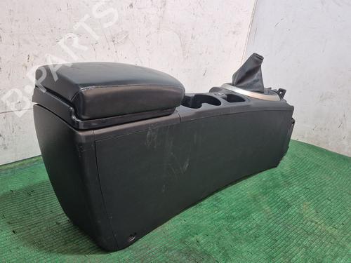 Armrest / Center console NISSAN QASHQAI I (J10, NJ10) 1.5 dCi | BP30121481I20 
