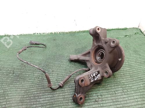 Used Right front steering knuckle RENAULT ZOE (BFM_) [2012-2025]  22977518