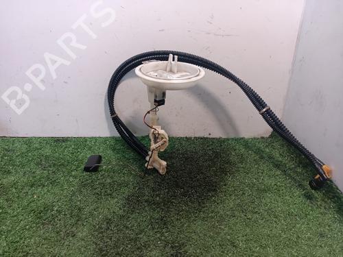 Used Fuel pump VW TIGUAN (5N_) 2.0 TDI (140 hp) 16467757