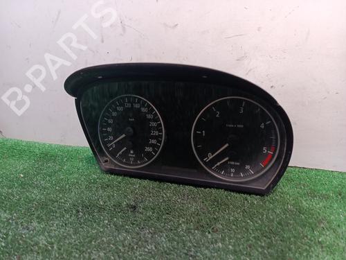 Instrument cluster BMW 3 (E90) 320 d | BP7923256C47 