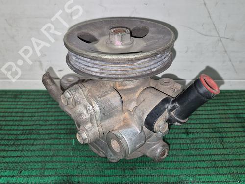 Used Steering pump HONDA FR-V (BE) 1.7 (BE1) (125 hp) 33012284