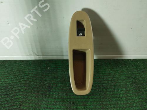 Used Right rear window switch Right rear window switch 36990192 36990192