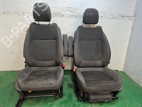 Sæde sæt PEUGEOT 5008 II (MC_, MJ_, MR_, M4_) 1.6 BlueHDi 120 (MCBHZH, MCBHZW) (120 hp) 29122493