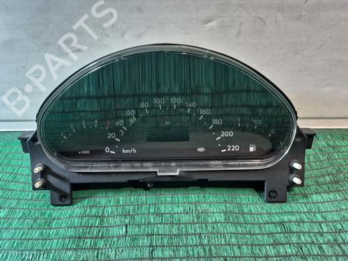 Used Instrument cluster MERCEDES-BENZ A-CLASS (W168) A 170 CDI (168.008) (90 hp) 31595180