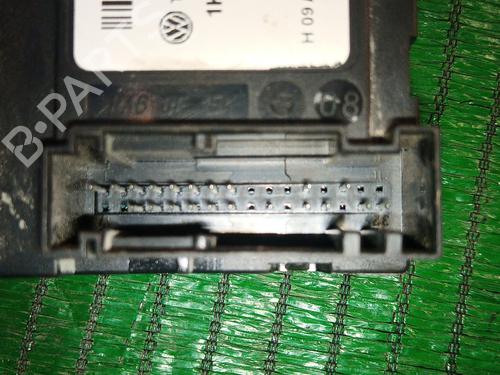 Left front window motor VW GOLF V (1K1) | BP30129608E21