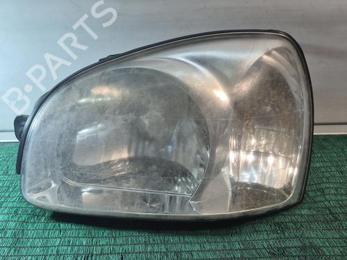 Used Left headlight HYUNDAI SANTA FÉ I (SM) 2.0 CRDi 4x4 (125 hp) 31291601