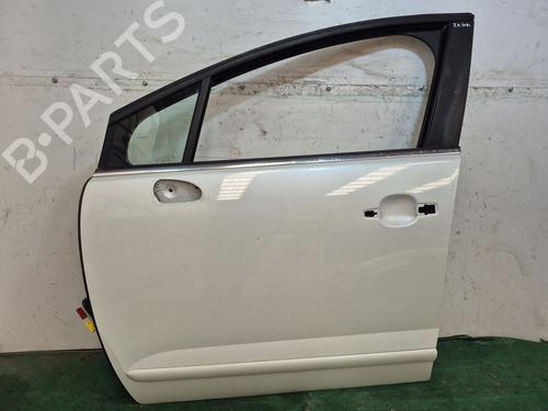 Used Left front door PEUGEOT 5008 (0U_, 0E_) 1.6 HDi (112 hp) 28358053