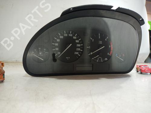 Instrument cluster BMW 5 (E39) 525 td | BP11134095C47 