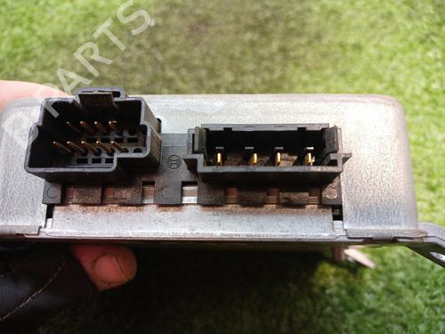 ECU airbags CHRYSLER VOYAGER / GRAND VOYAGER III (GS_, NS_) 2.0 i | BP17001056M53