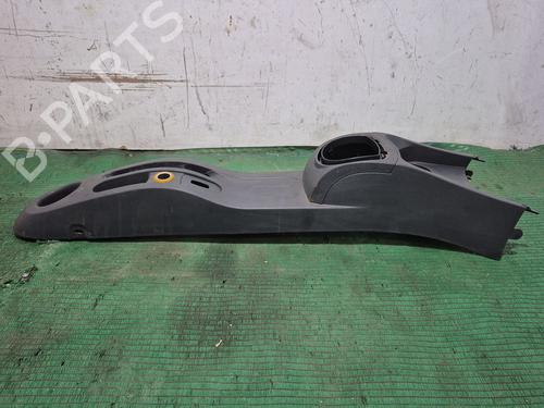 Used Middle console RENAULT CLIO III (BR0/1, CR0/1) 1.2 16V (BR02, BR0J, BR11, CR02, CR0J, CR11) (75 hp) 29022011