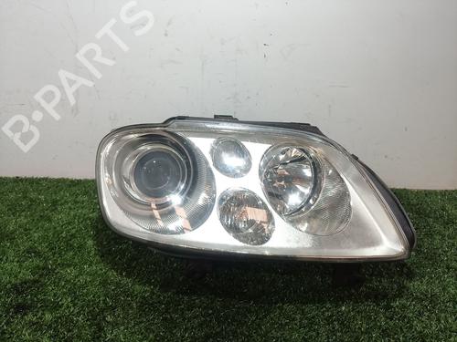 Used Right headlight VW TOURAN (1T1, 1T2) 2.0 TDI 16V (140 hp) 19641778