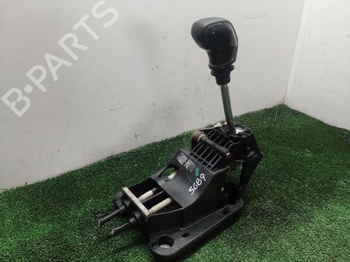 Gear lever CITROËN C3 III (SX) 1.2 PURETECH 82 | BP23094657M90 