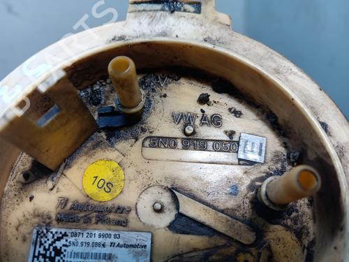 Fuel pump VW TIGUAN (5N_) 2.0 TDI | BP16467756M76 