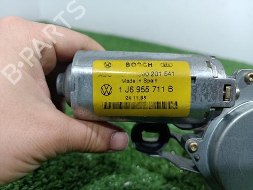 Ruitenwissermotor achter VW GOLF IV (1J1) 1.9 TDI | BP15600064M102 