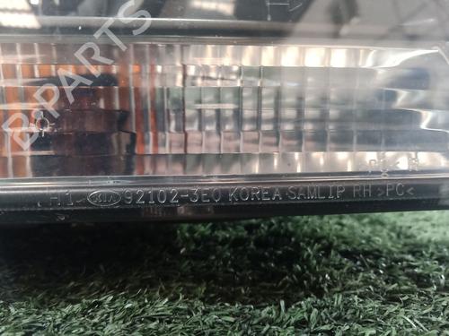 Right headlight KIA SORENTO I (JC) 2.5 CRDi 4WD | BP21725139C29 