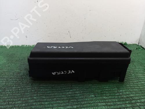 Fuse box OPEL VECTRA C (Z02) 1.9 CDTI (F69) | BP20707257E1 