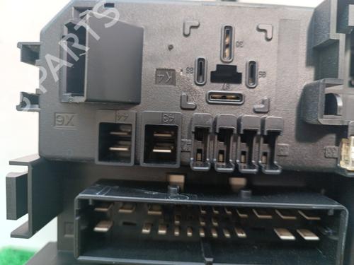Fuse box OPEL ASTRA H (A04) 1.7 CDTI (L48) | BP13735576E1 