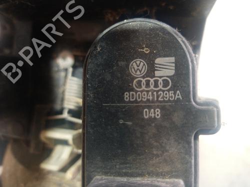 Left headlight SEAT IBIZA II (6K1)  | BP11215739C28 