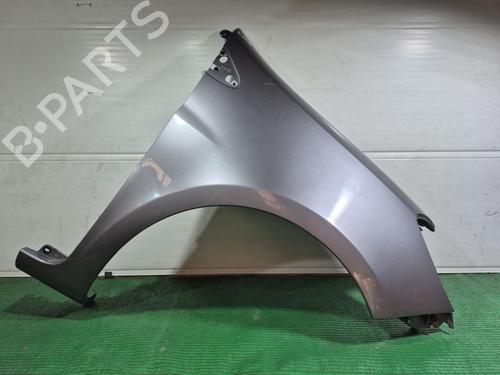 Used Right front fenders RENAULT CLIO III (BR0/1, CR0/1) 1.2 16V (BR02, BR0J, BR11, CR02, CR0J, CR11) (75 hp) 31312963