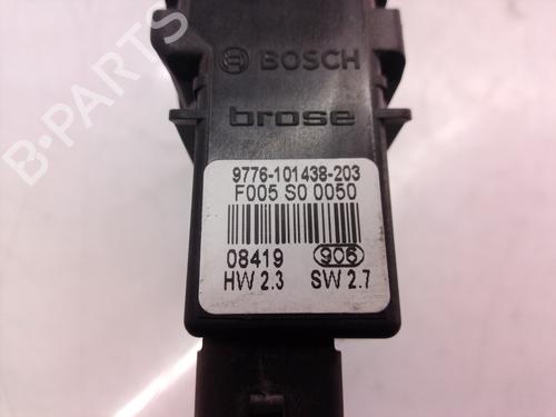 Rudehejsemotor bagstkærm højre SEAT LEON (1M1) 1.6 16 V | BP8641940E22 