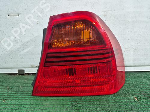 right-taillight-bmw-3-e90-325-i-6937458-6937458-6937458-2004-2005-2006-2007-2008-2009-2010-2011-2012-7927366 main image